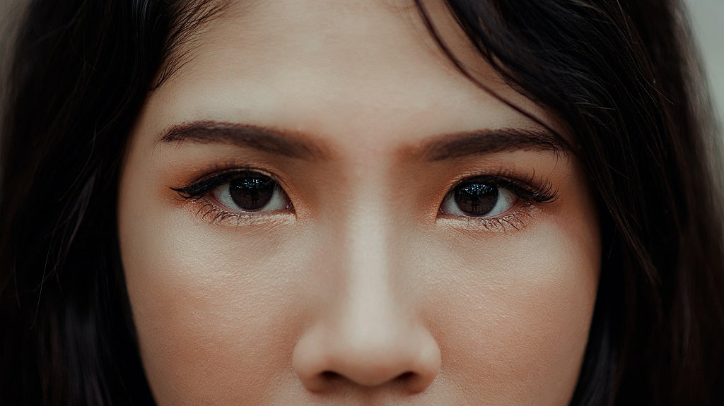 12 Best Home Remedies for Absolutely Sparkling &amp; Healthy Eyes